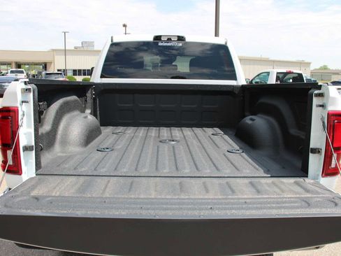 New 2025 RAM 2500 Big Horn image 10