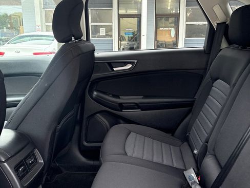 Used 2016 Ford Edge SE AWD/4WD image 11