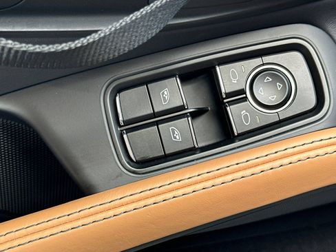 Certified 2018 Porsche 911 GT2 RS RWD image 13