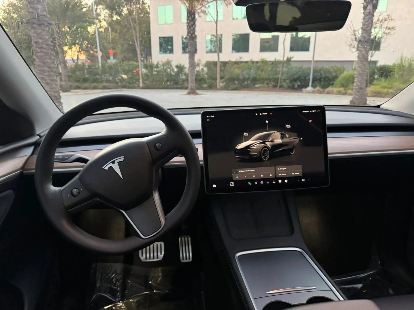Used 2022 Tesla Model Y Performance AWD/4WD image 12