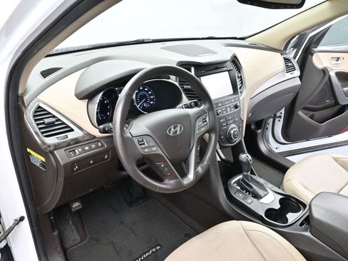 Used 2017 Hyundai Santa Fe Sport w/ 2.4L Tech Package 04 image 12