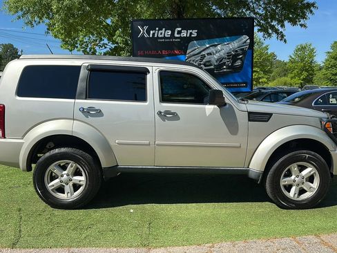 Used 2008 Dodge Nitro SXT AWD/4WD image 8