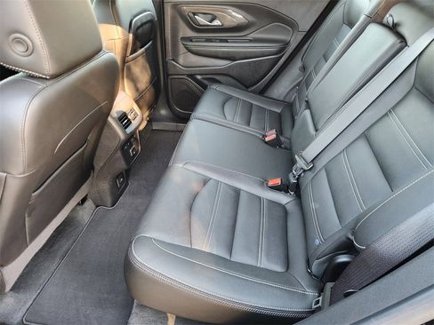 Used 2024 GMC Terrain Denali w/ Denali Premium Package image 29