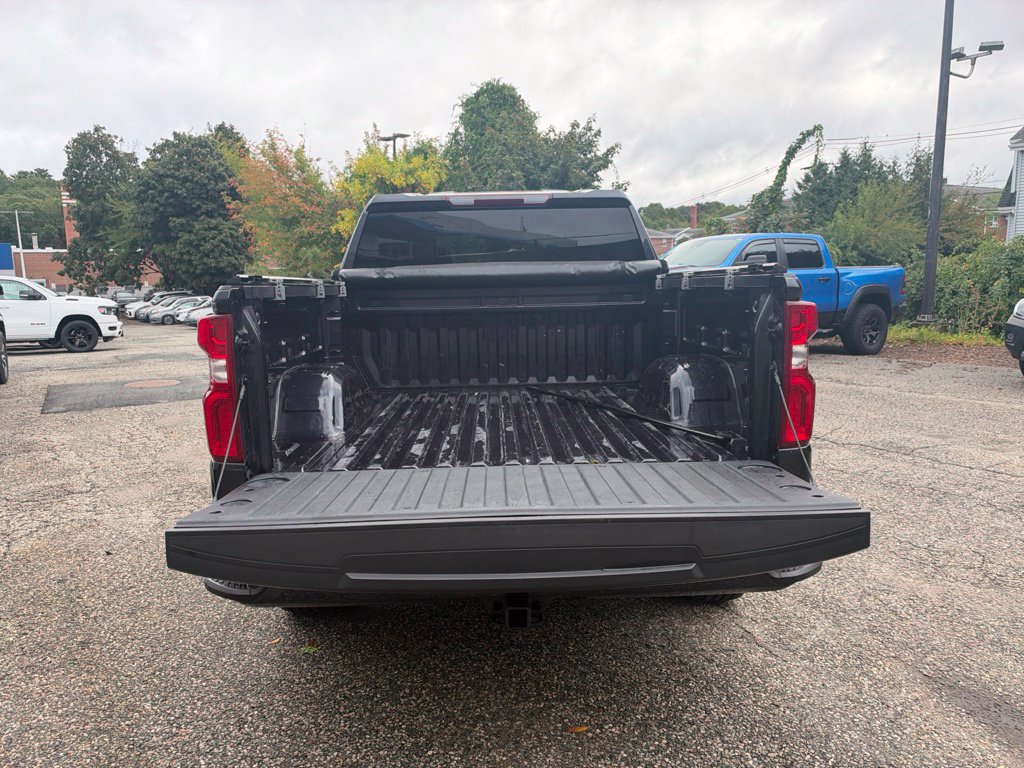 Used 2023 Chevrolet Silverado 1500 RST AWD/4WD image 6