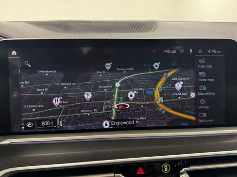 Used 2022 BMW X7 xDrive40i w/ Executive Package image 21