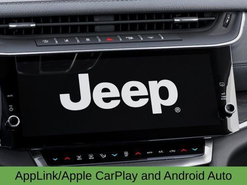 New 2026 Jeep Grand Cherokee Altitude image 19