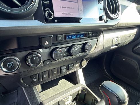Used 2022 Toyota Tacoma TRD Pro AWD/4WD image 14