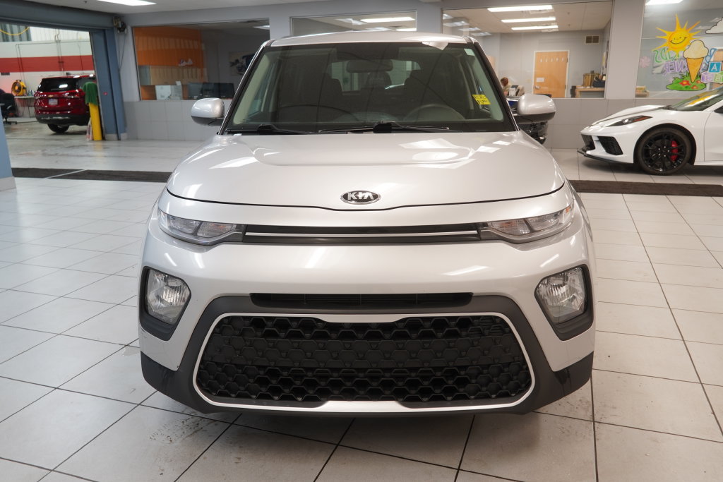 Used 2021 Kia Soul LX FWD image 14