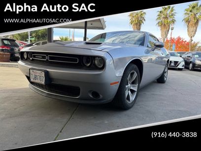 Used 2015 Dodge Challenger SXT w/ Driver Convenience Group