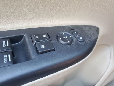 Used 2014 Honda Accord EX-L image 25