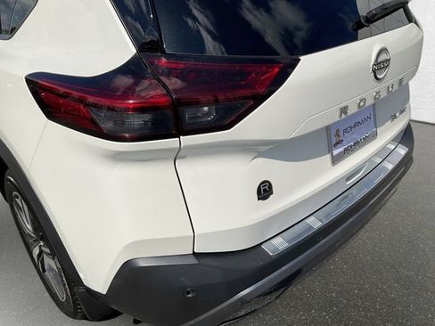 Certified 2023 Nissan Rogue SL w/ SL Premium Package AWD/4WD image 34