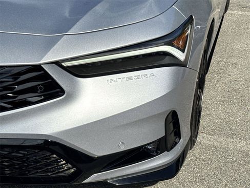 Used 2026 Acura Integra A-Spec FWD image 9