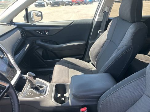 Used 2020 Subaru Outback Premium image 14