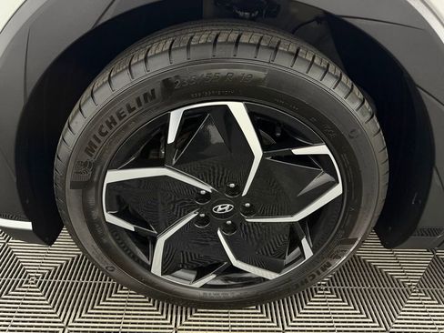 Used 2024 Hyundai Ioniq 5 SEL image 11