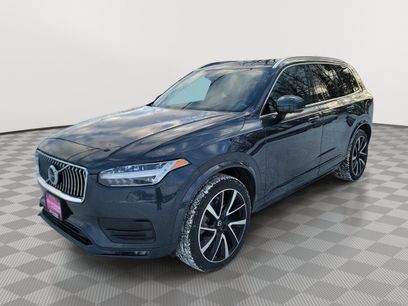Used 2022 Volvo XC90 T6 Momentum w/ Advanced Package