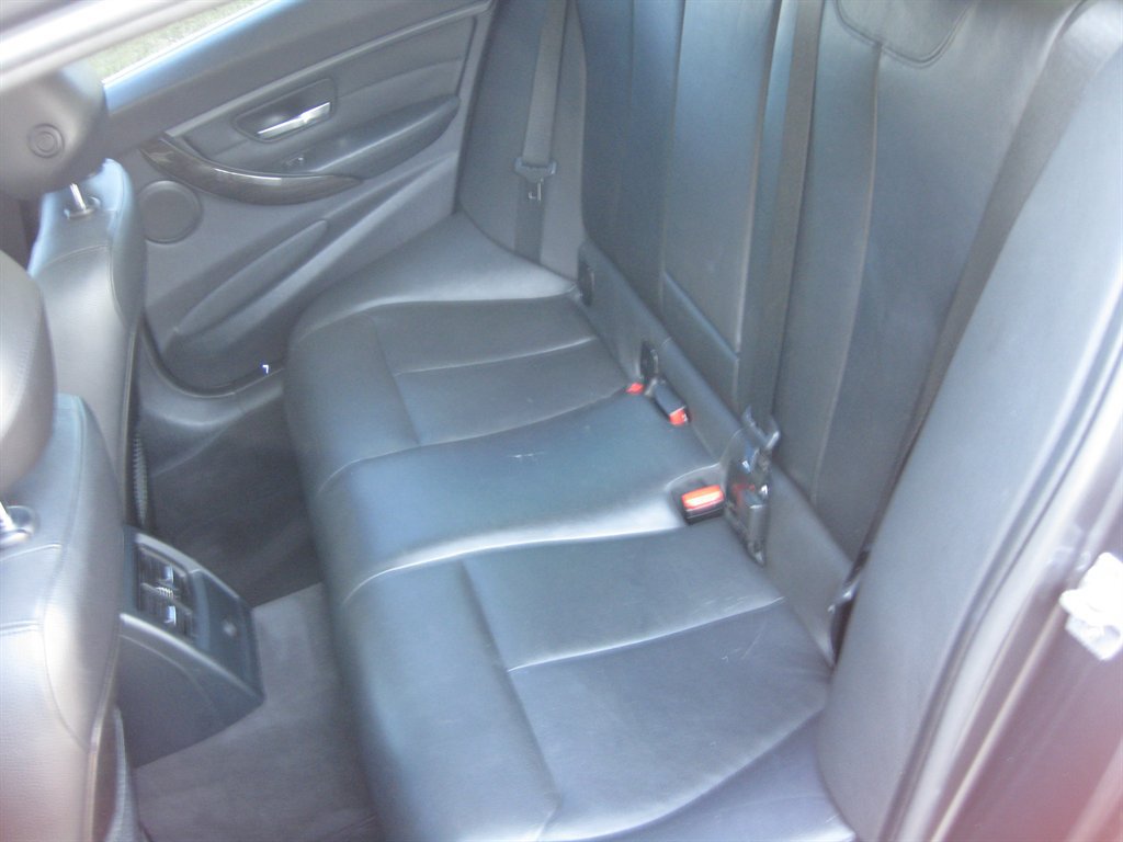 Used 2014 BMW 328i Sedan RWD image 25