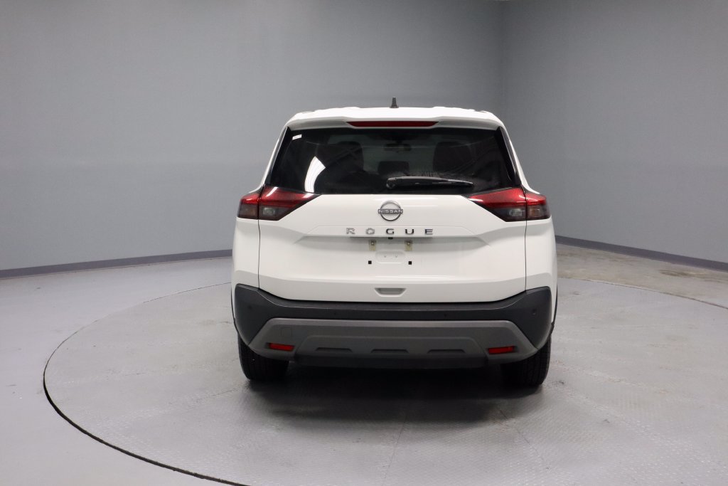 Used 2023 Nissan Rogue S FWD image 10