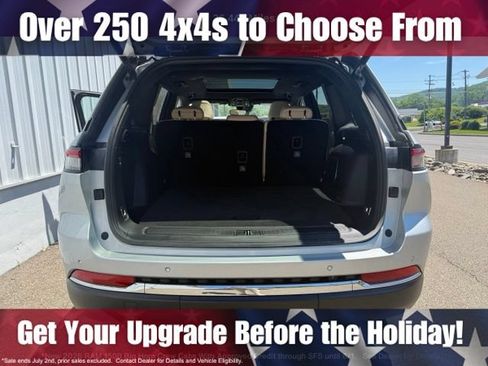 Used 2024 Jeep Grand Cherokee Limited 4xe AWD/4WD image 22