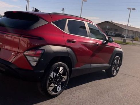 Used 2025 Hyundai Kona SEL AWD/4WD image 9