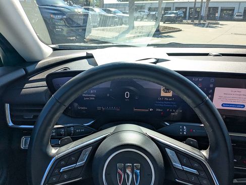 Used 2024 Buick Envision Preferred AWD/4WD image 28