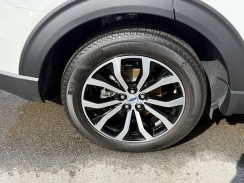 Used 2025 Ford Explorer ST-Line RWD image 41