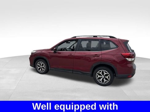 Used 2020 Subaru Forester Premium w/ Popular Package #1 AWD/4WD image 3