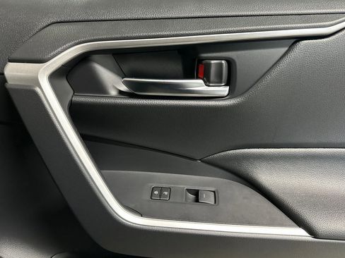 New 2025 Toyota RAV4 XLE image 18