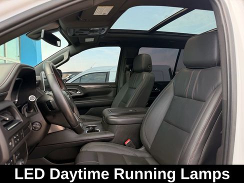 Used 2022 Chevrolet Tahoe RST w/ Luxury Package AWD/4WD image 15