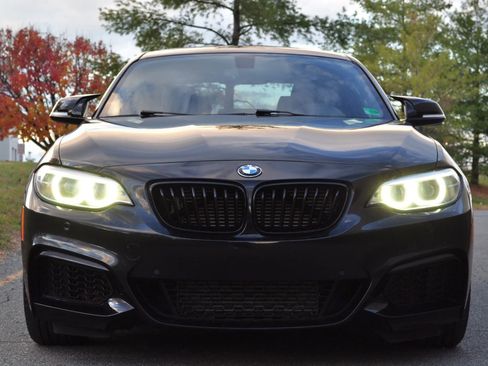 Used 2016 BMW M235i xDrive Coupe w/ Technology Package image 2