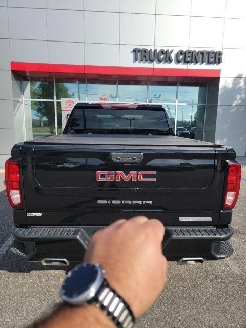 Used 2024 GMC Sierra 1500 Elevation w/ X31 Off-Road Package AWD/4WD image 12