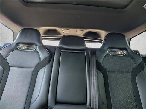 Used 2020 Land Rover Range Rover Sport SVR image 16