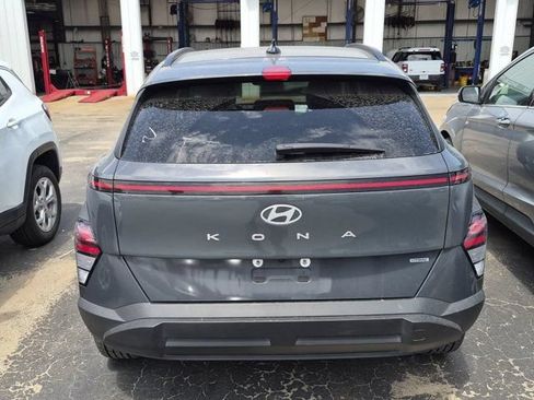 Used 2024 Hyundai Kona SEL AWD/4WD image 7