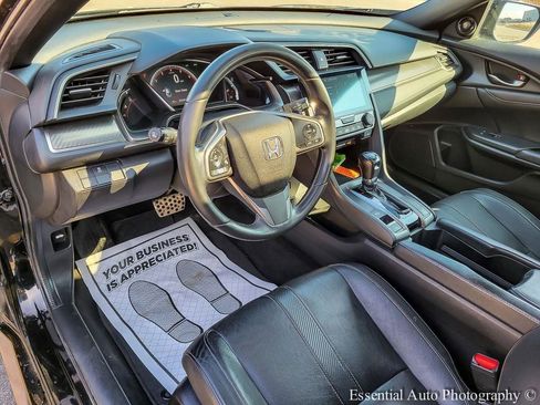 Used 2018 Honda Civic Sport Touring image 9
