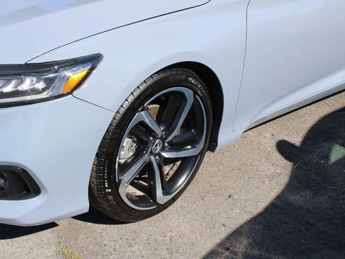 Used 2021 Honda Accord Sport Special Edition image 12
