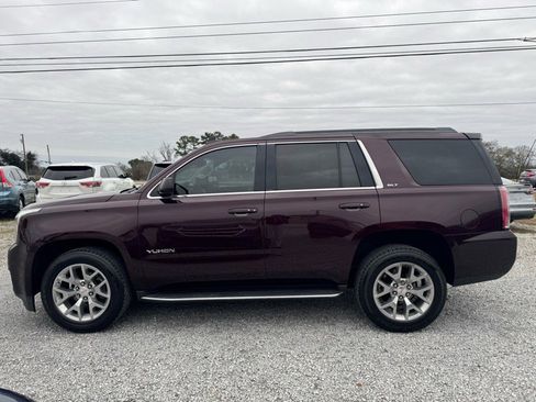 Used 2017 GMC Yukon SLT w/ Open Road Package image 2