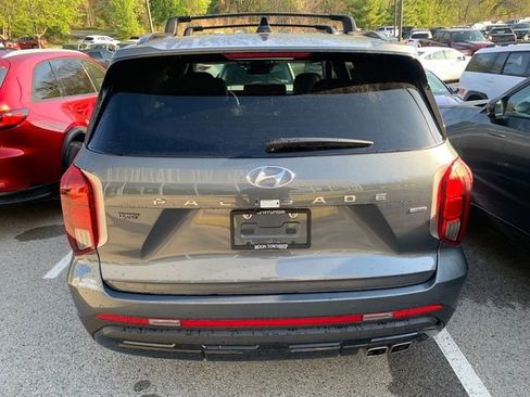 Used 2025 Hyundai Palisade XRT AWD/4WD image 3