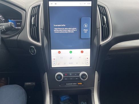 Used 2023 Ford Edge SEL w/ Convenience Package image 7