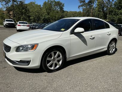 Used 2016 Volvo S60 T5 Premier w/ Convenience Package
