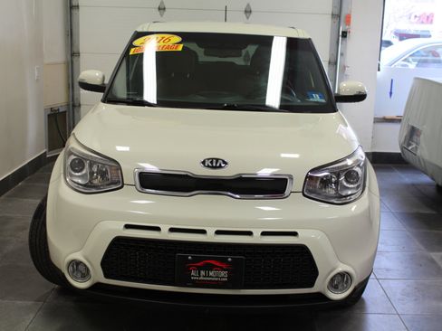 Used 2016 Kia Soul ! w/ Umber Package 1 image 2