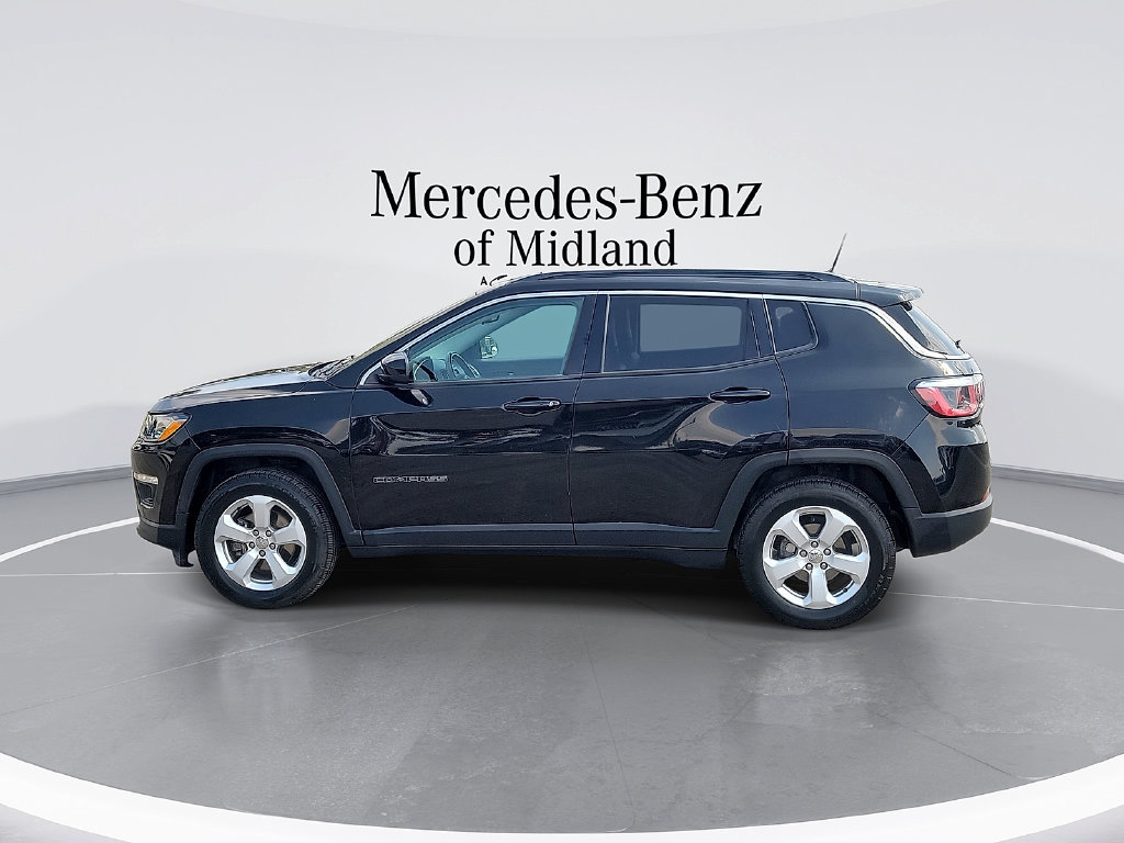 Used 2018 Jeep Compass Latitude FWD image 5