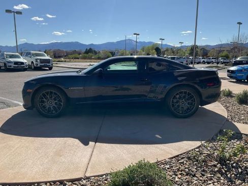 Used 2010 Chevrolet Camaro SS w/ RS Package RWD image 5