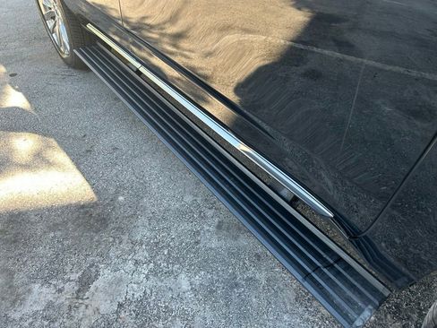 Used 2024 Cadillac Escalade Premium Luxury Platinum image 39