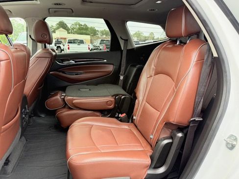 Used 2021 Buick Enclave Avenir w/ Avenir Technology Package image 19