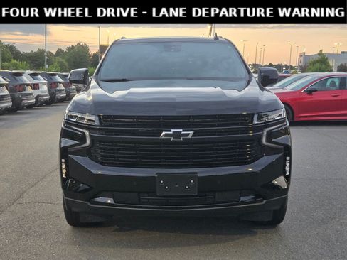 Used 2024 Chevrolet Tahoe RST AWD/4WD image 2