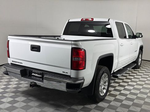 Used 2018 GMC Sierra 1500 SLE w/ SLE Value Package image 5