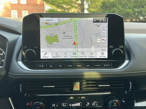 Certified 2023 Nissan Rogue SL w/ SL Premium Package image 18