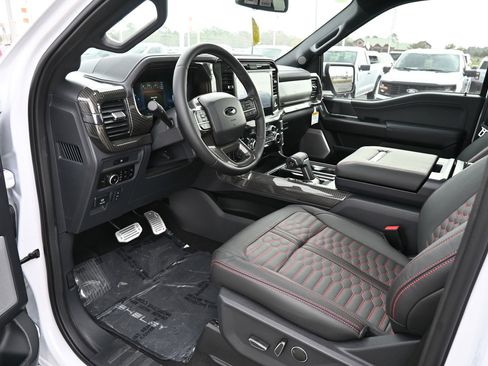 New 2025 Ford F150 Lariat w/ Equipment Group 502A High image 15