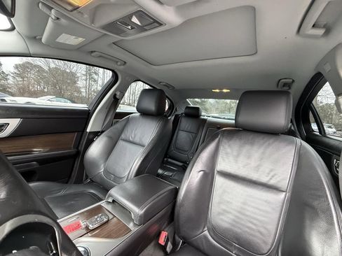 Used 2014 Jaguar XF 3.0 AWD/4WD image 49