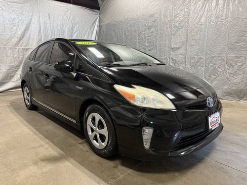 Used 2012 Toyota Prius Three w/ Solar Roof Pkg FWD image 1