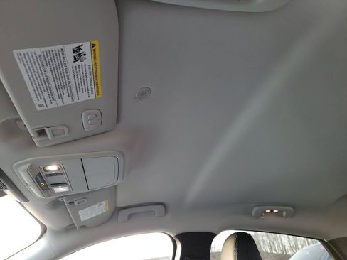 Used 2025 Ford Mustang Mach-E Select w/ Comfort Package Lite image 19